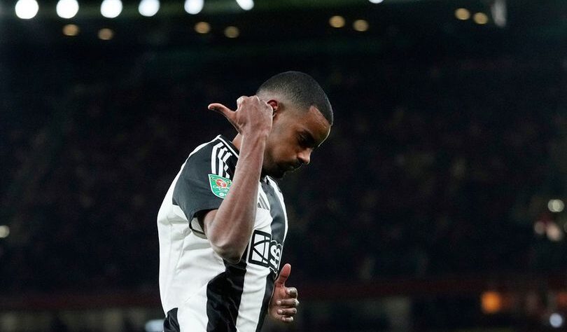 Terungkap, Manchester United Sempat Incar Alexander Isak Sebelum Liverpool