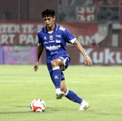 Analisis Taktis Bojan Hodak: Alfeandra Dewangga Tampil Penuh dan Layak Jadi Starter di Persib