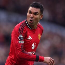 Spekulasi Masa Depan Casemiro: Manchester United dan Dilema Klausul Perpanjangan Otomatis